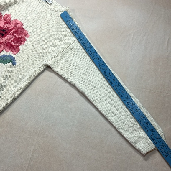 Russ Togs flower knit sweater - Picture 5 of 7
